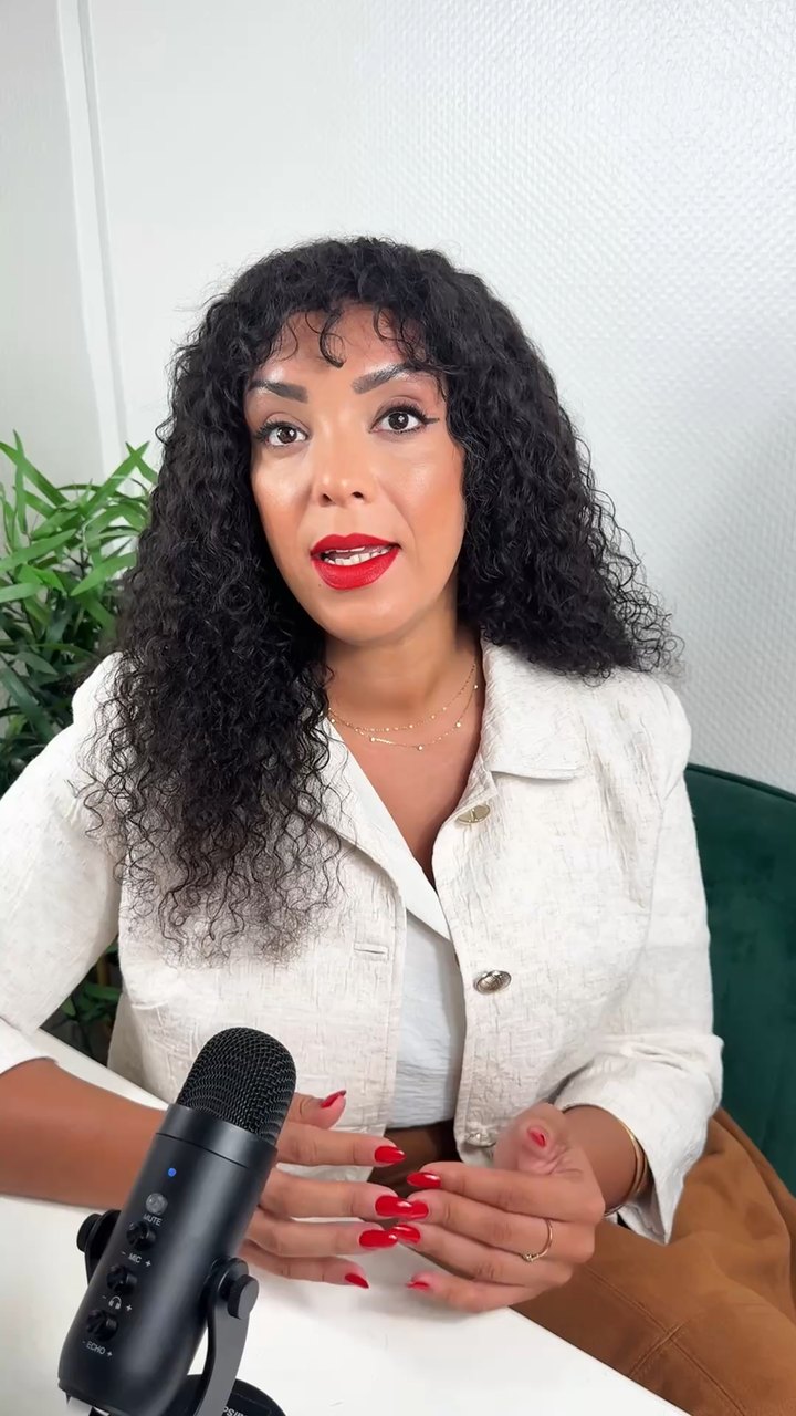Myriam Allouche présente la masterclass Gérer les relations difficiles au travail